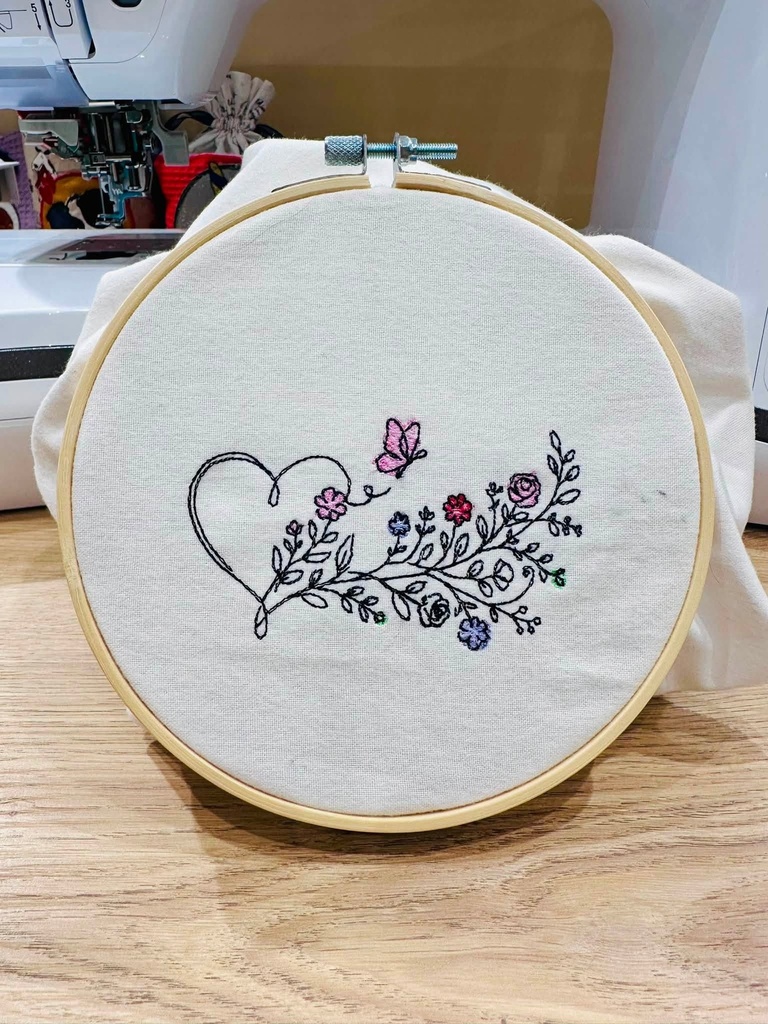 Fleurs et papillon 3