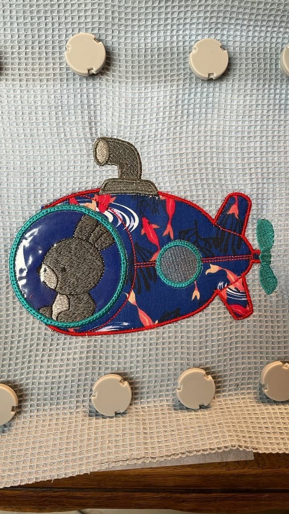 Lapin sous marin (appliqué) 3