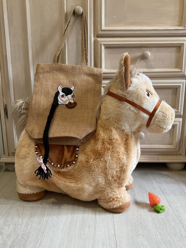 Cheval natte (appliqué) 4
