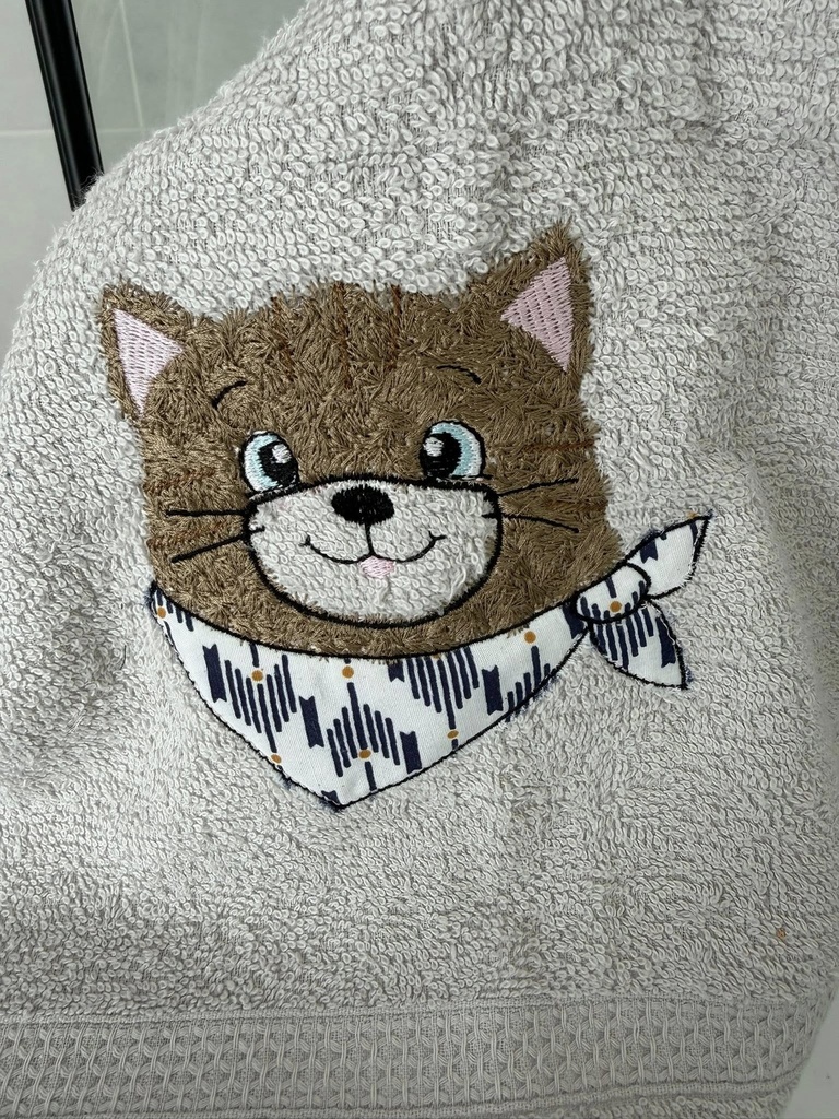 Chat Bandana (appliqué) 2