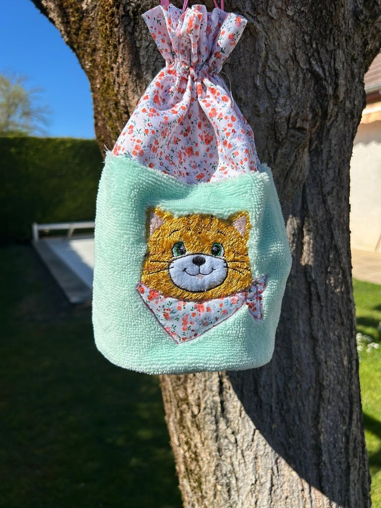 Chat Bandana (appliqué) 4
