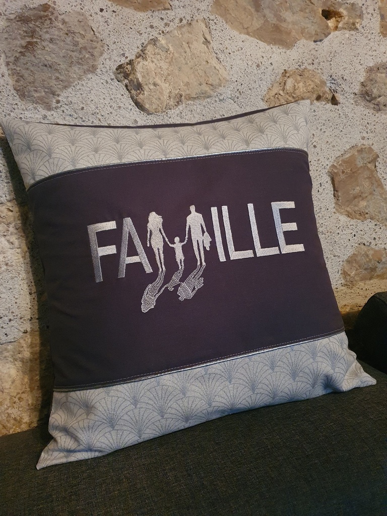 La Famille 4