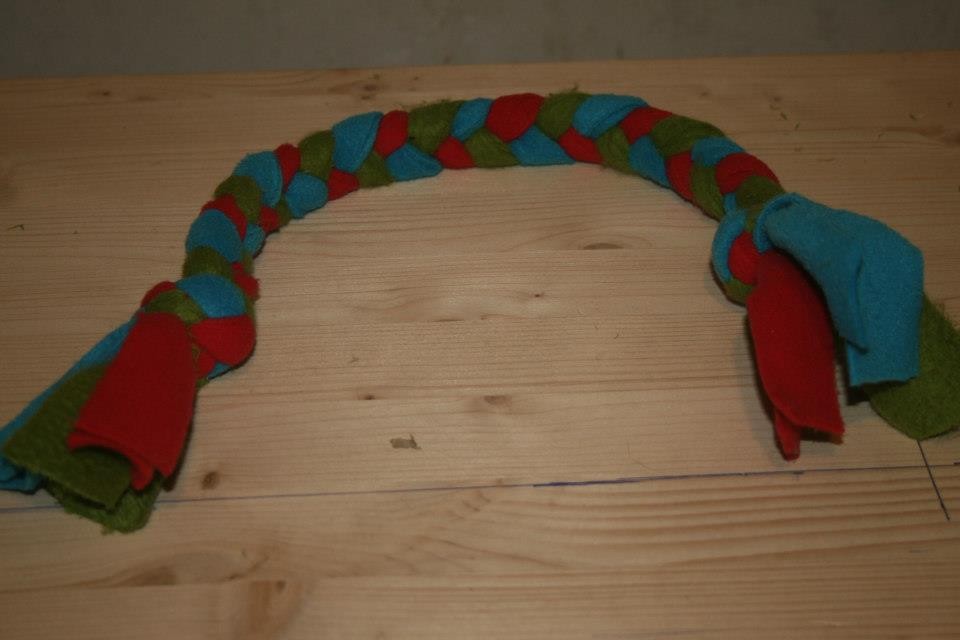 Tug jouet polaire 3 coloris 2
