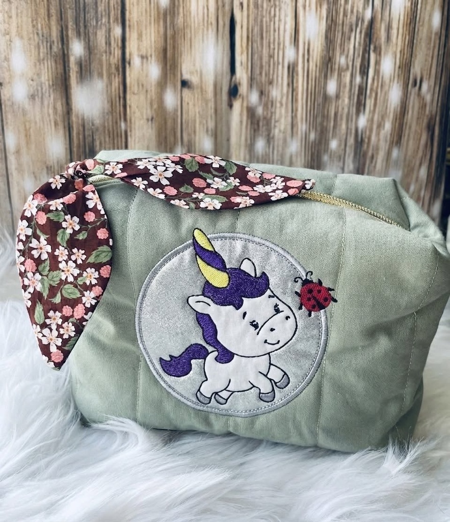 Licorne et coccinelle (appliqué)