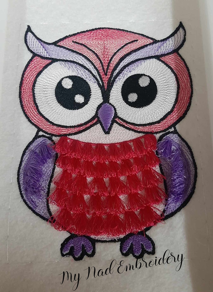 Hibou rose à franges